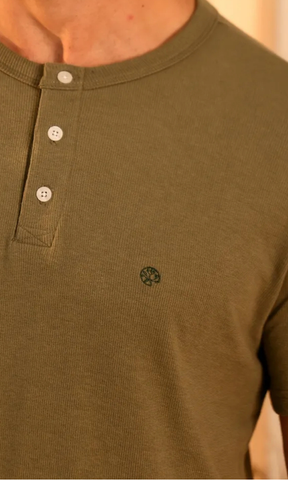 CAMISETA HENLEY